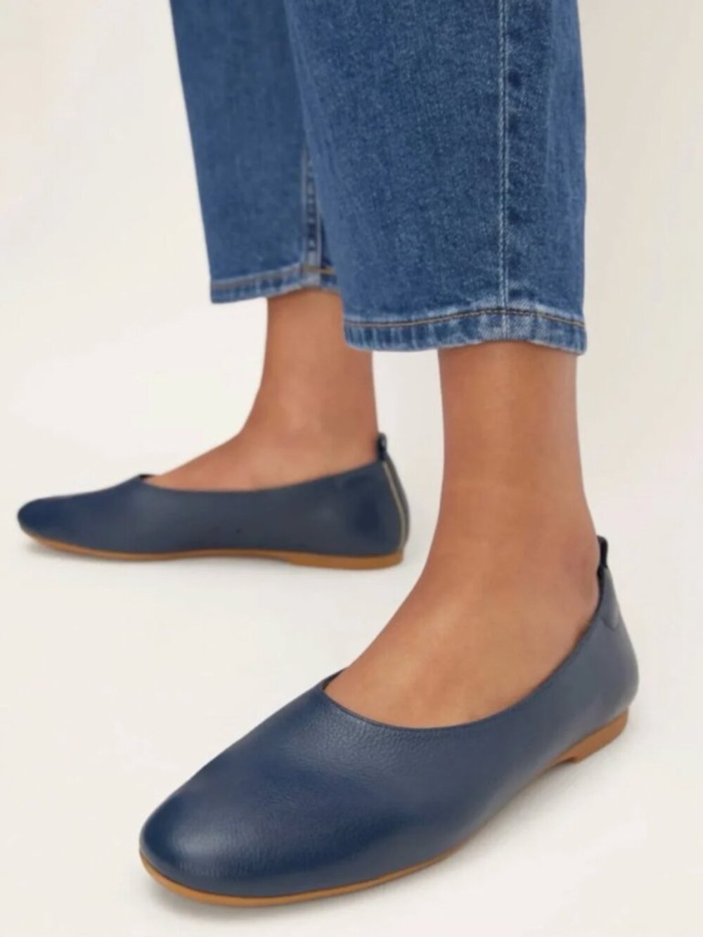 EVERLANE Day Glove Italian Leather Ballet Flat in Navy 7.5